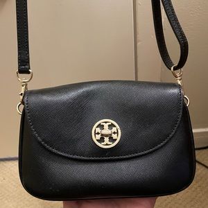 Tory Burch crossbody purse